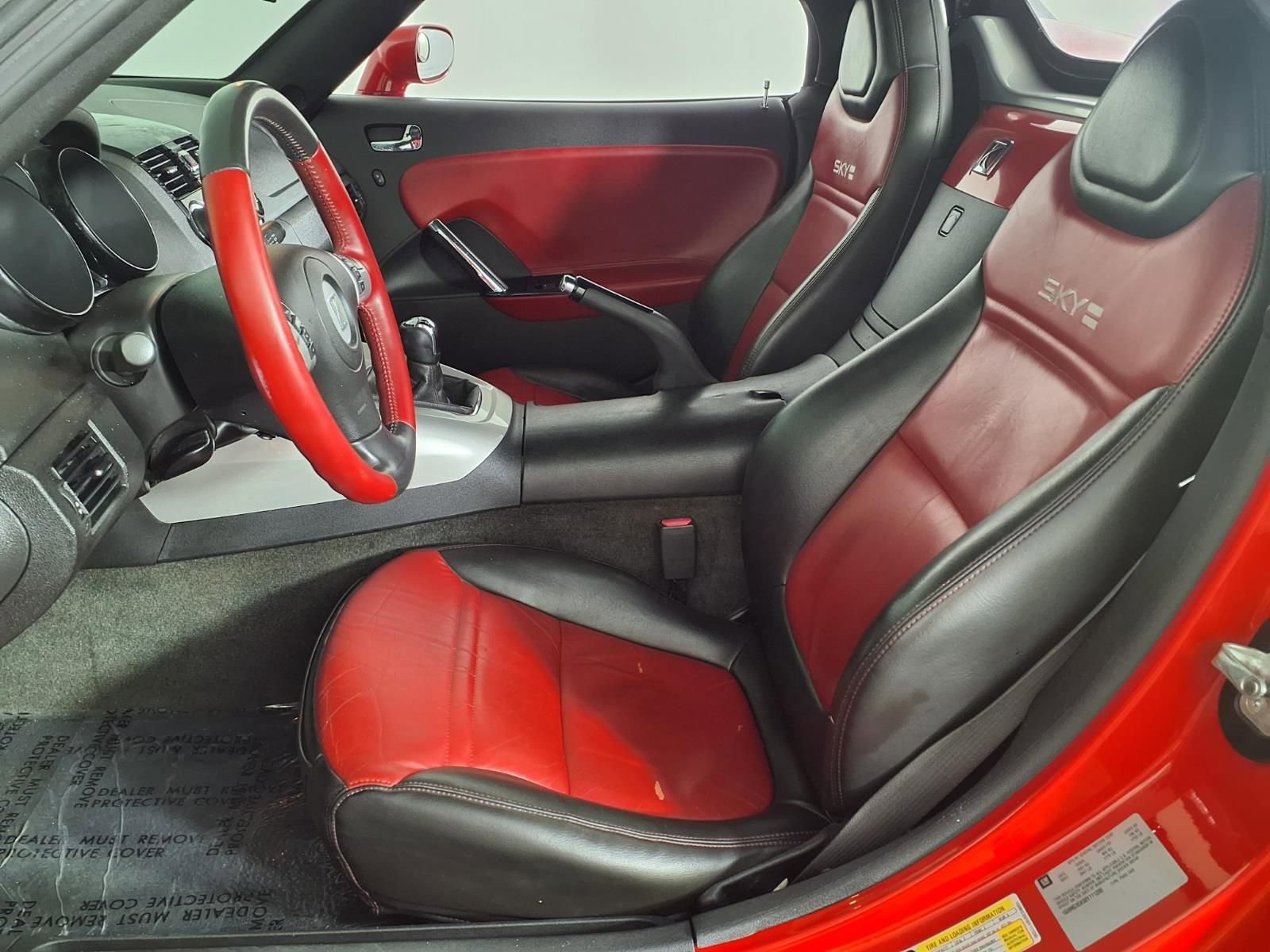 Used 2008 Saturn Sky Red Line image 18
