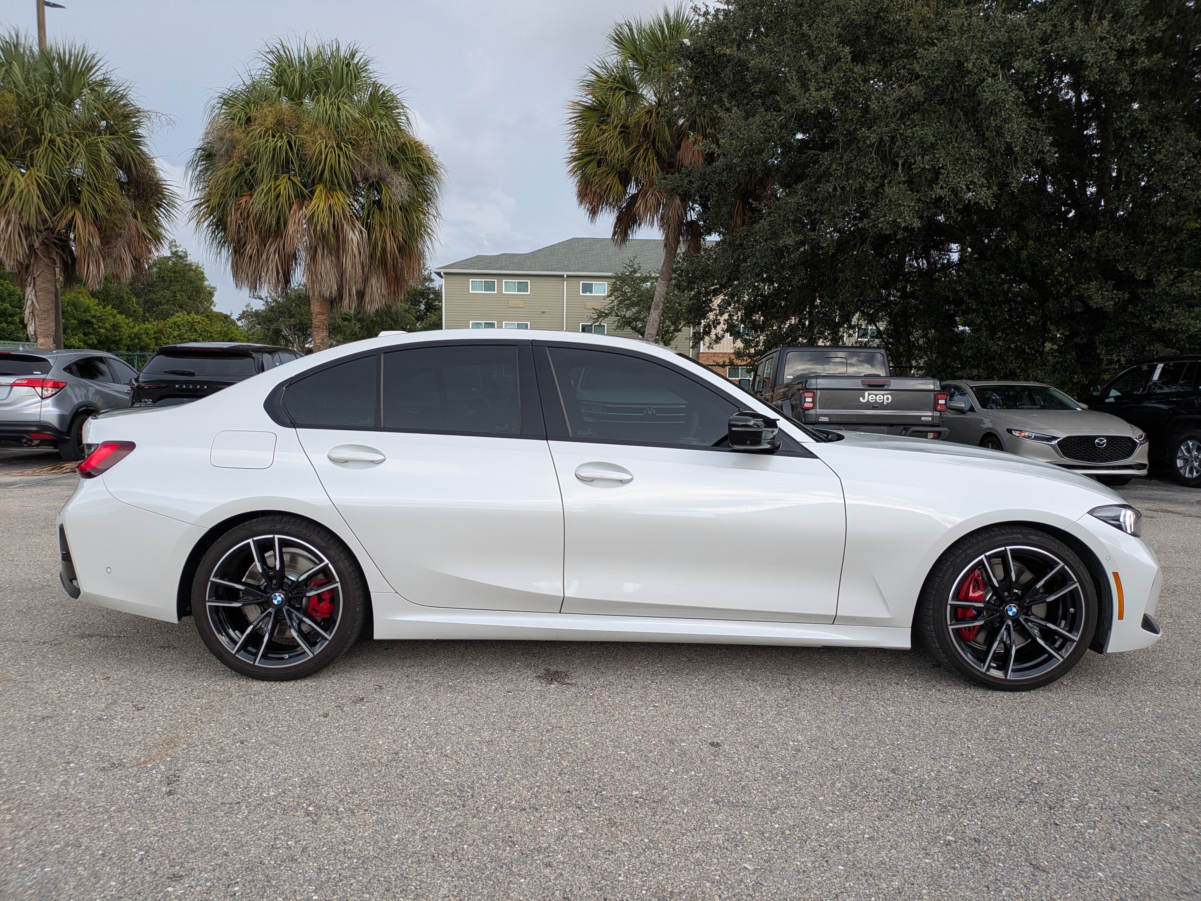 Used 2025 BMW M340i w/ Premium Package RWD image 4