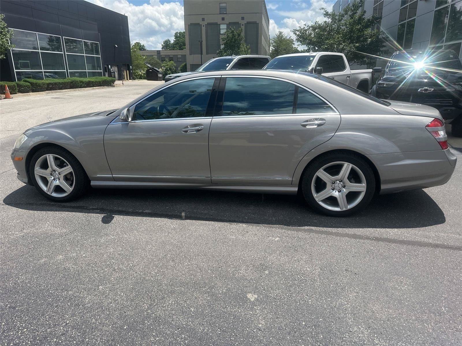 Used 2008 Mercedes-Benz S 550 image 9