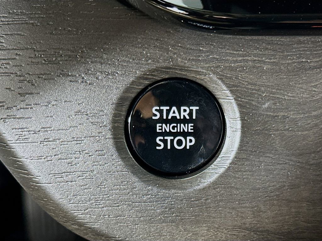 New 2026 Nissan Murano SV image 18