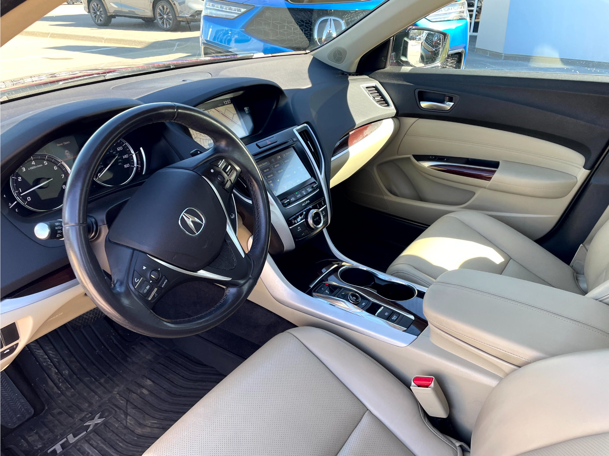 Used 2016 Acura TLX w/ Technology Package FWD image 12