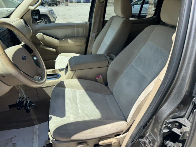 Used 2006 Ford Explorer XLT AWD/4WD image 11