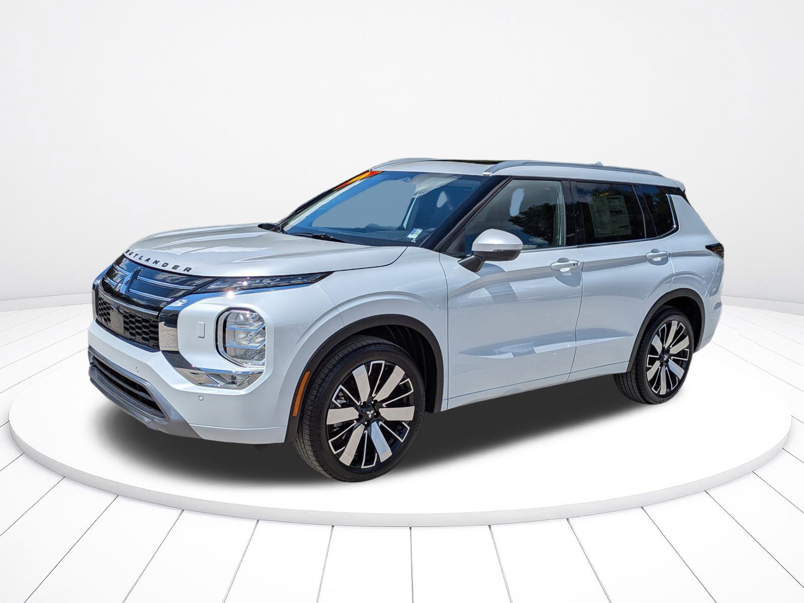 New 2025 Mitsubishi Outlander SEL image 8
