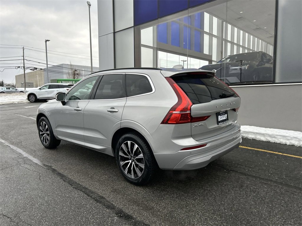 Certified 2023 Volvo XC60 B5 Core w/ Climate Package image 6