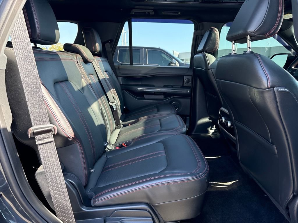 Certified 2022 Ford Expedition Limited image 12