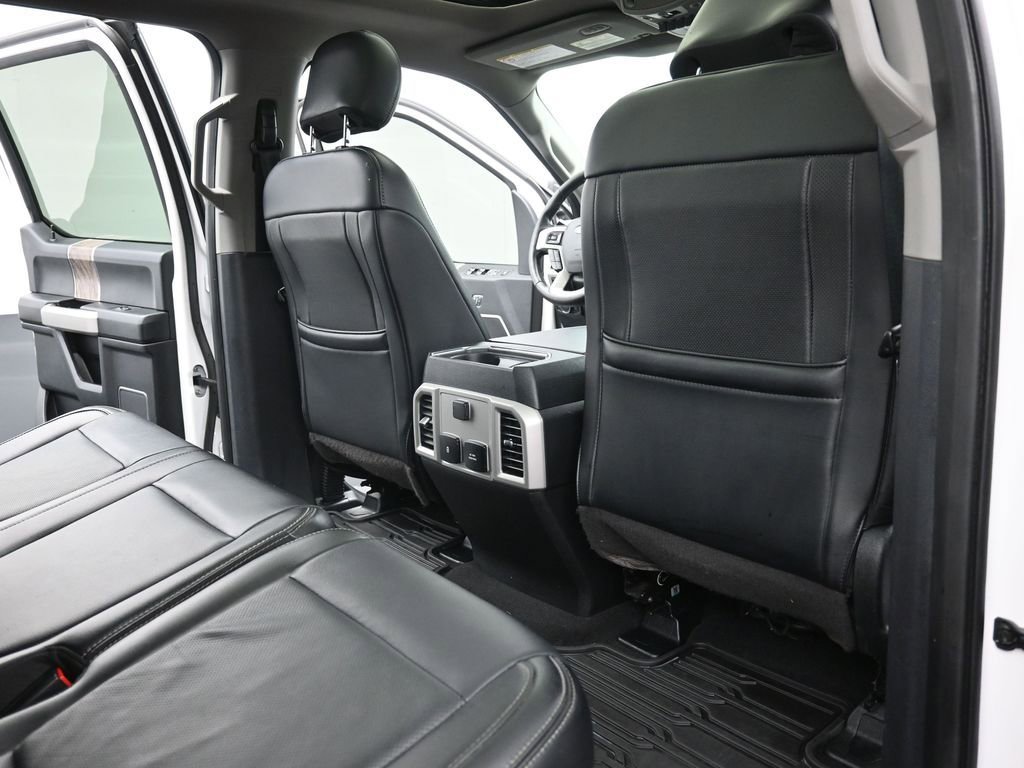Used 2019 Ford F250 Lariat w/ Lariat Ultimate Package AWD/4WD image 14