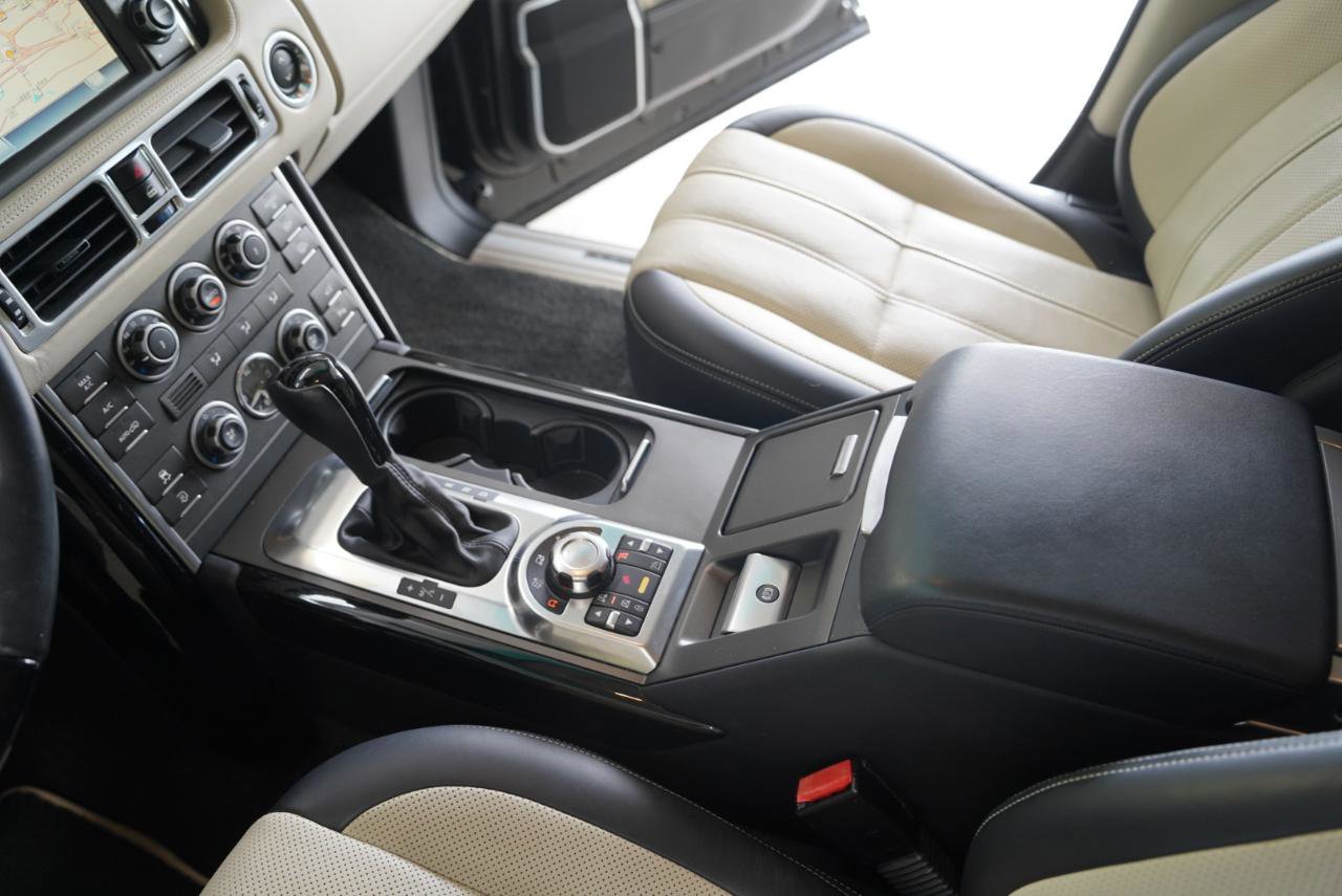 Used 2011 Land Rover Range Rover Autobiography image 21