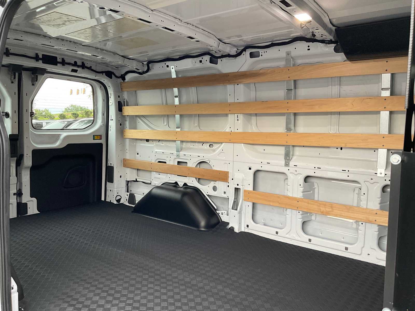 Used 2025 Ford Transit 250 Low Roof w/ Exterior Upgrade Package RWD image 24