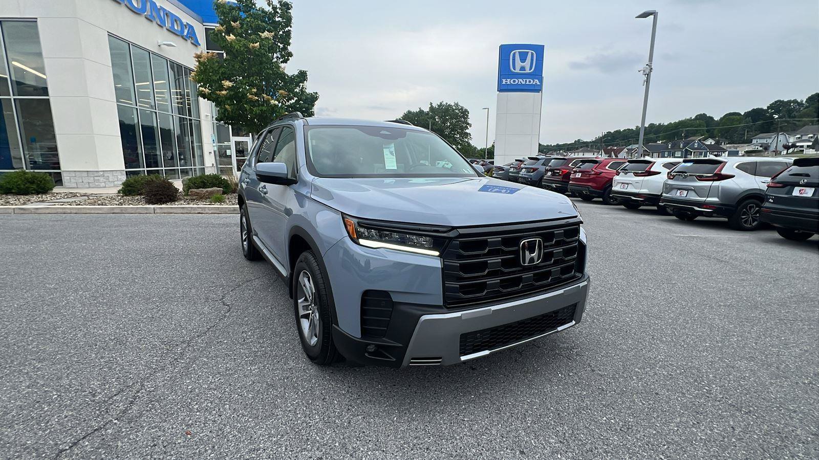 New 2026 Honda Pilot EX-L image 2