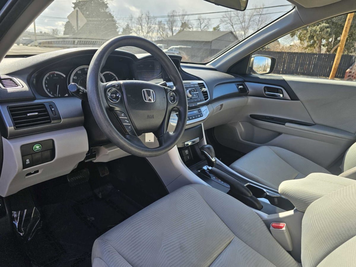 Used 2014 Honda Accord LX image 10