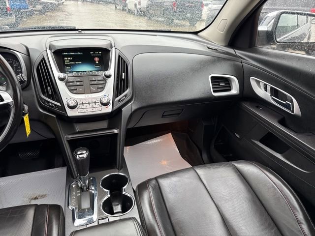 Used 2017 Chevrolet Equinox Premier w/ Enhanced Convenience Package AWD/4WD image 13