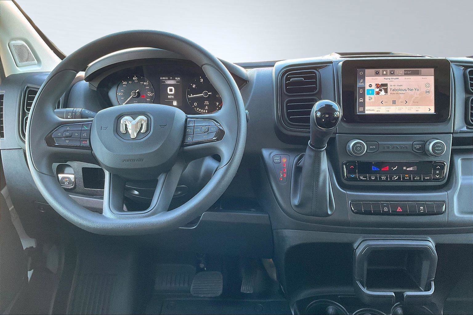 Used 2025 RAM ProMaster 2500 w/ Convenience Group image 5