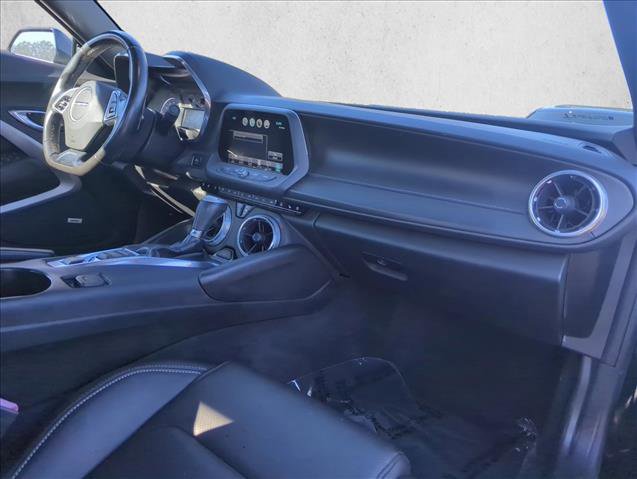 Used 2018 Chevrolet Camaro LT image 26