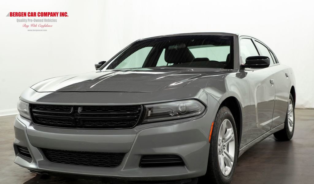 Used 2023 Dodge Charger SXT image 4