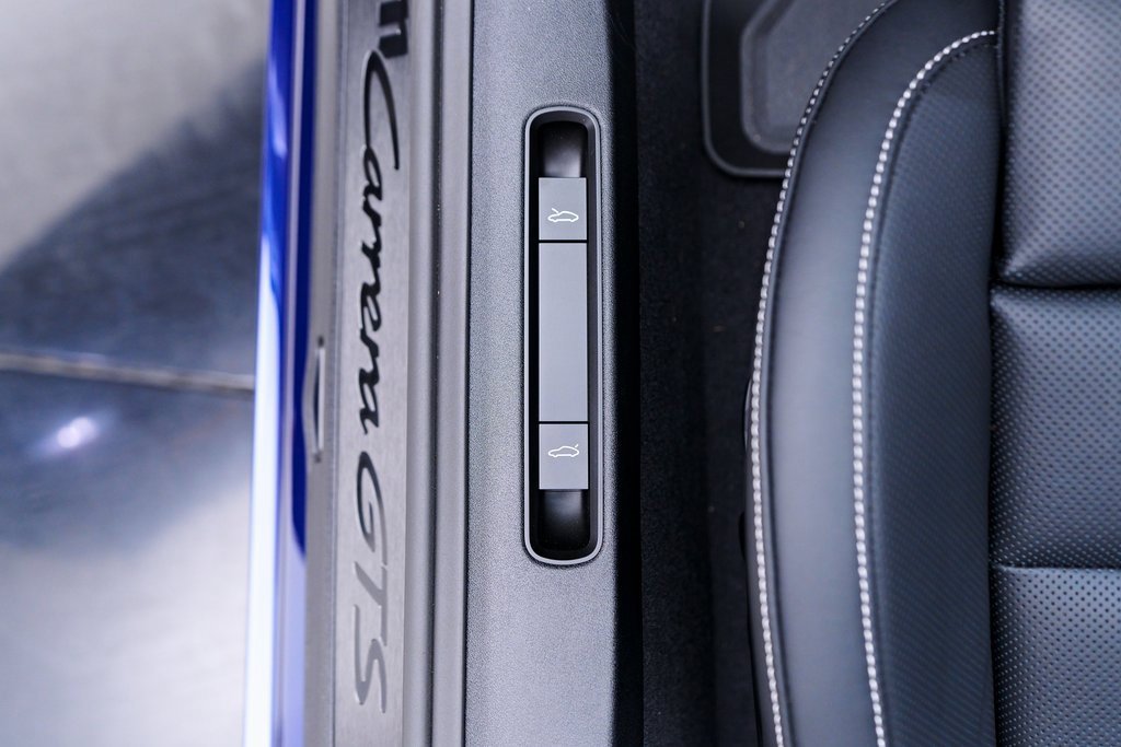 Used 2026 Porsche 911 Carrera GTS image 45