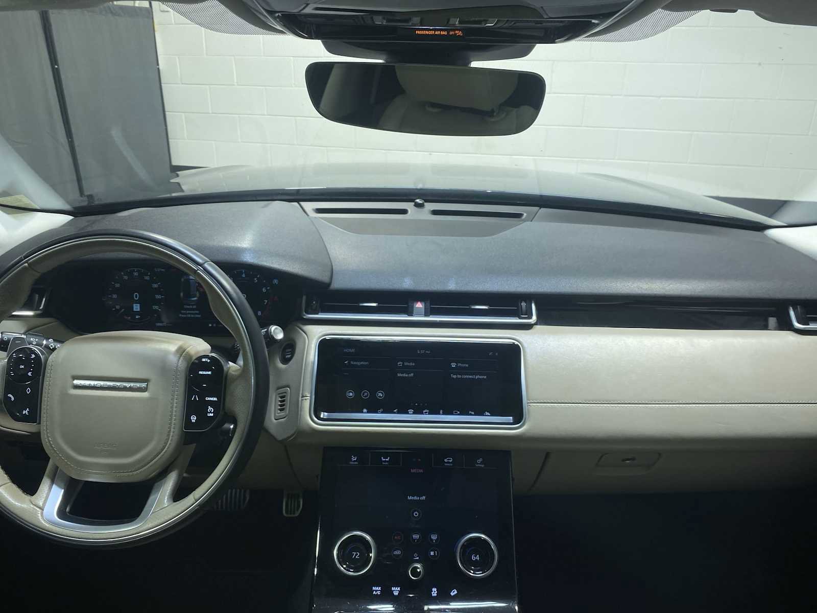 Used 2018 Land Rover Range Rover Velar S image 10