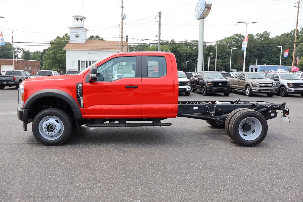 New 2026 Ford F550 4x4 Supercab Super Duty image 13