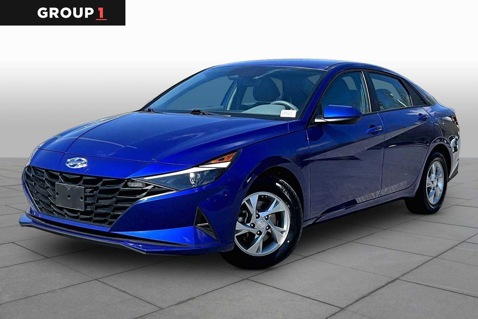 Used 2023 Hyundai Elantra SE