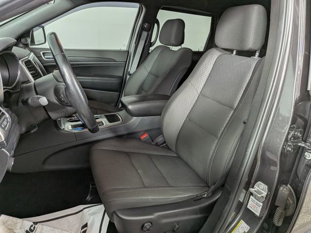 Used 2020 Jeep Grand Cherokee Laredo w/ Security & Convenience Group image 13