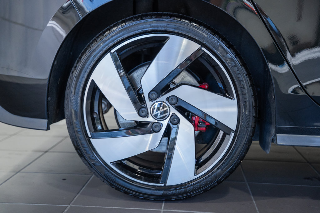Used 2024 Volkswagen GTI S FWD image 9