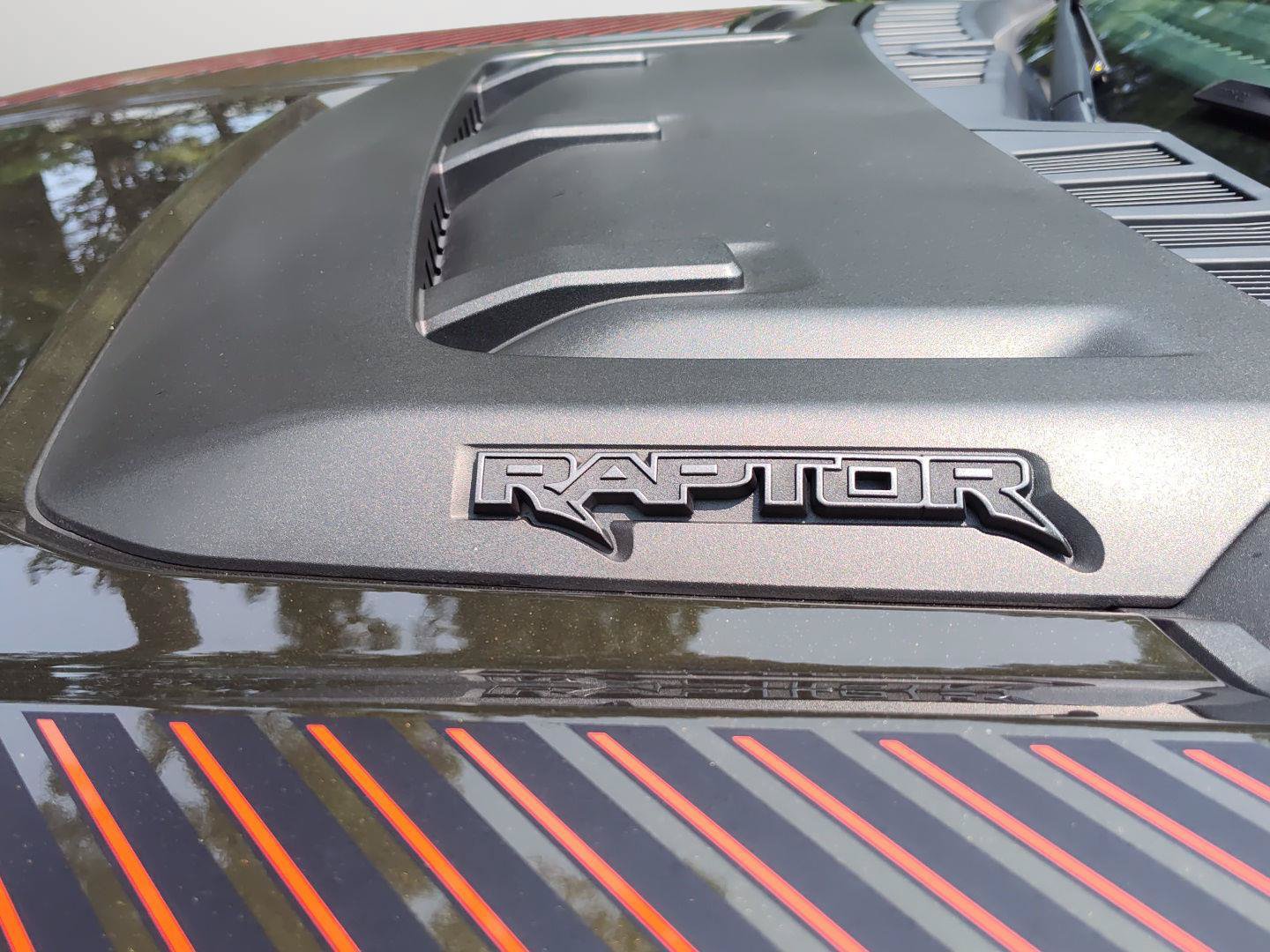 Certified 2024 Ford F150 Raptor AWD/4WD image 9