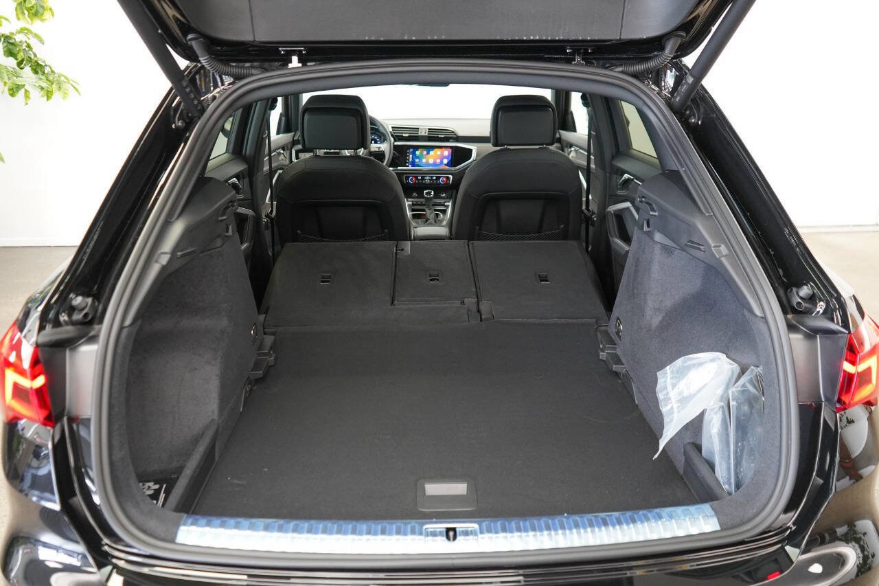 Used 2024 Audi Q3 2.0T Premium Plus w/ Premium Plus Package image 74