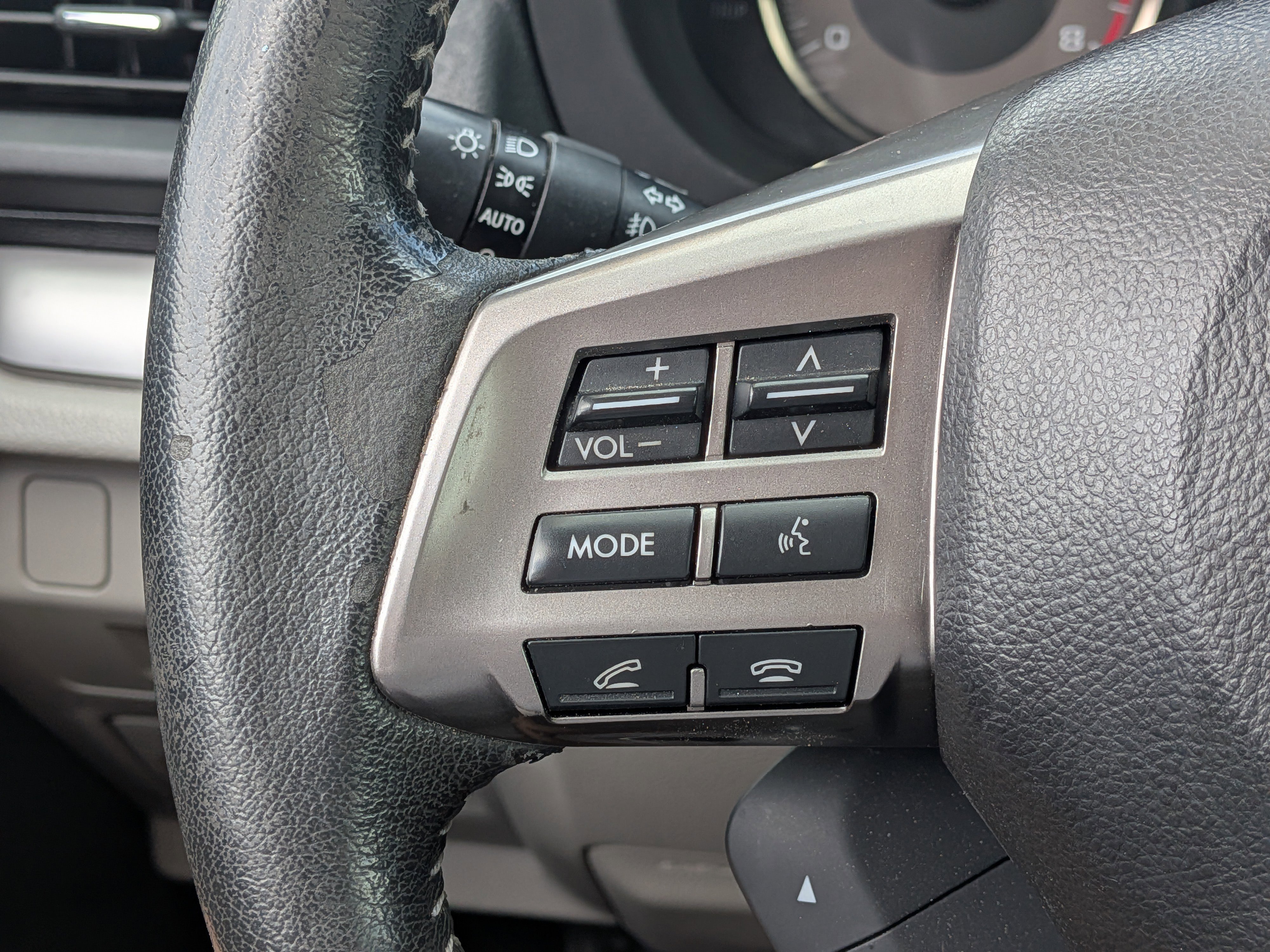 Used 2014 Subaru Forester 2.5i Limited w/ Popular Package #2 image 25