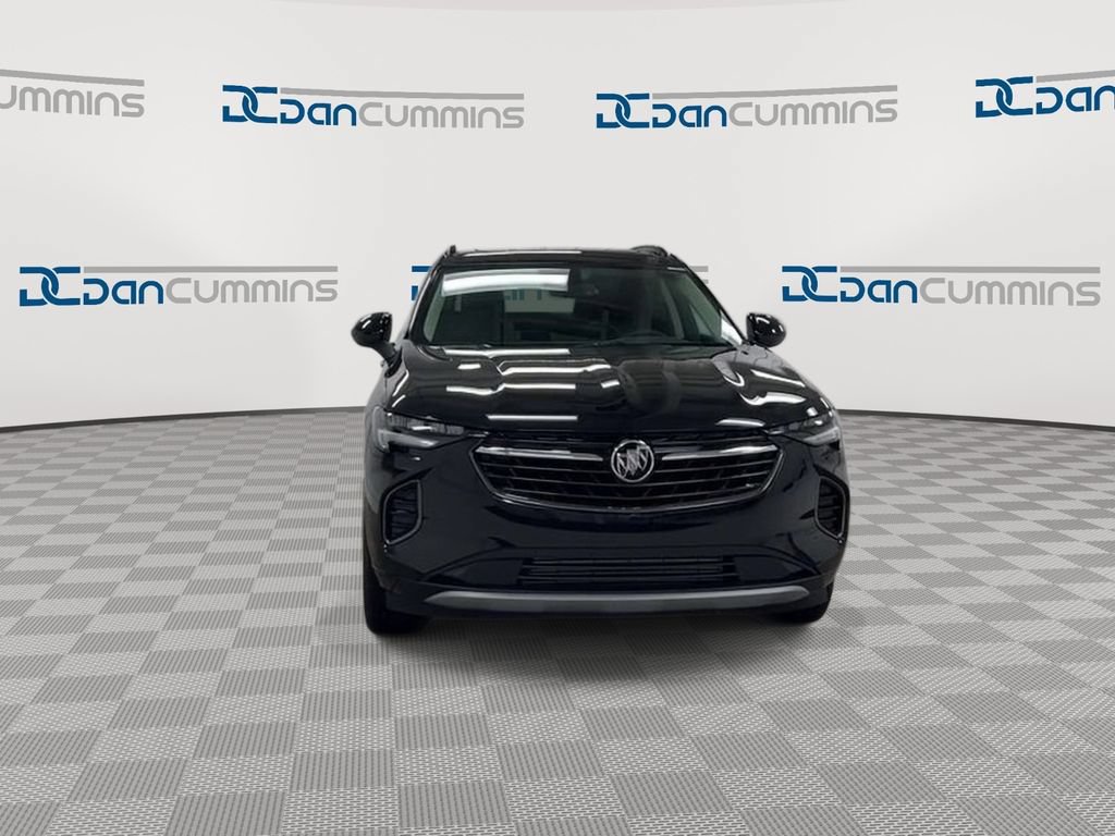 Used 2023 Buick Envision Essence w/ Sport Touring Package AWD/4WD image 3