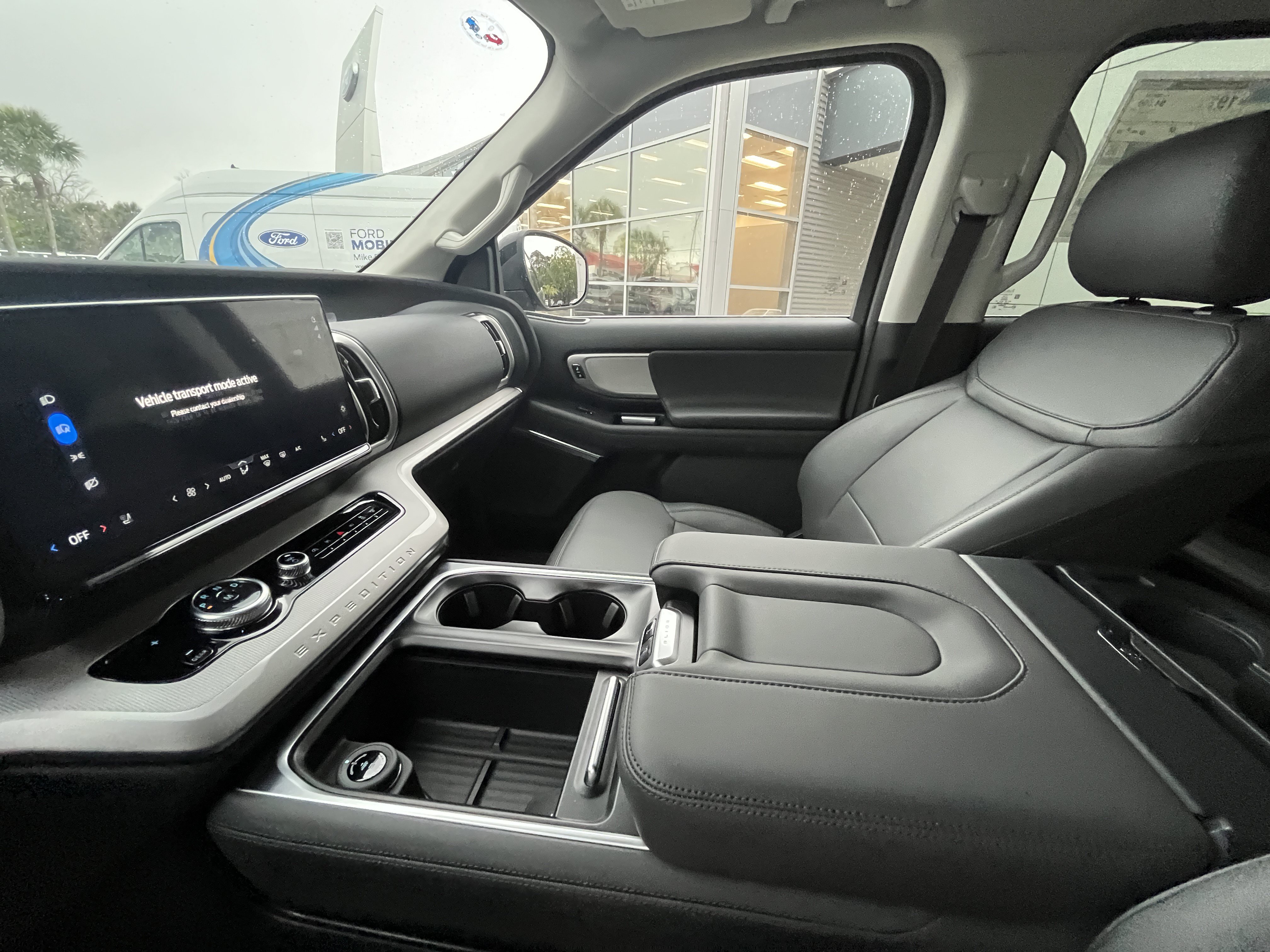 New 2026 Ford Expedition Active RWD image 16