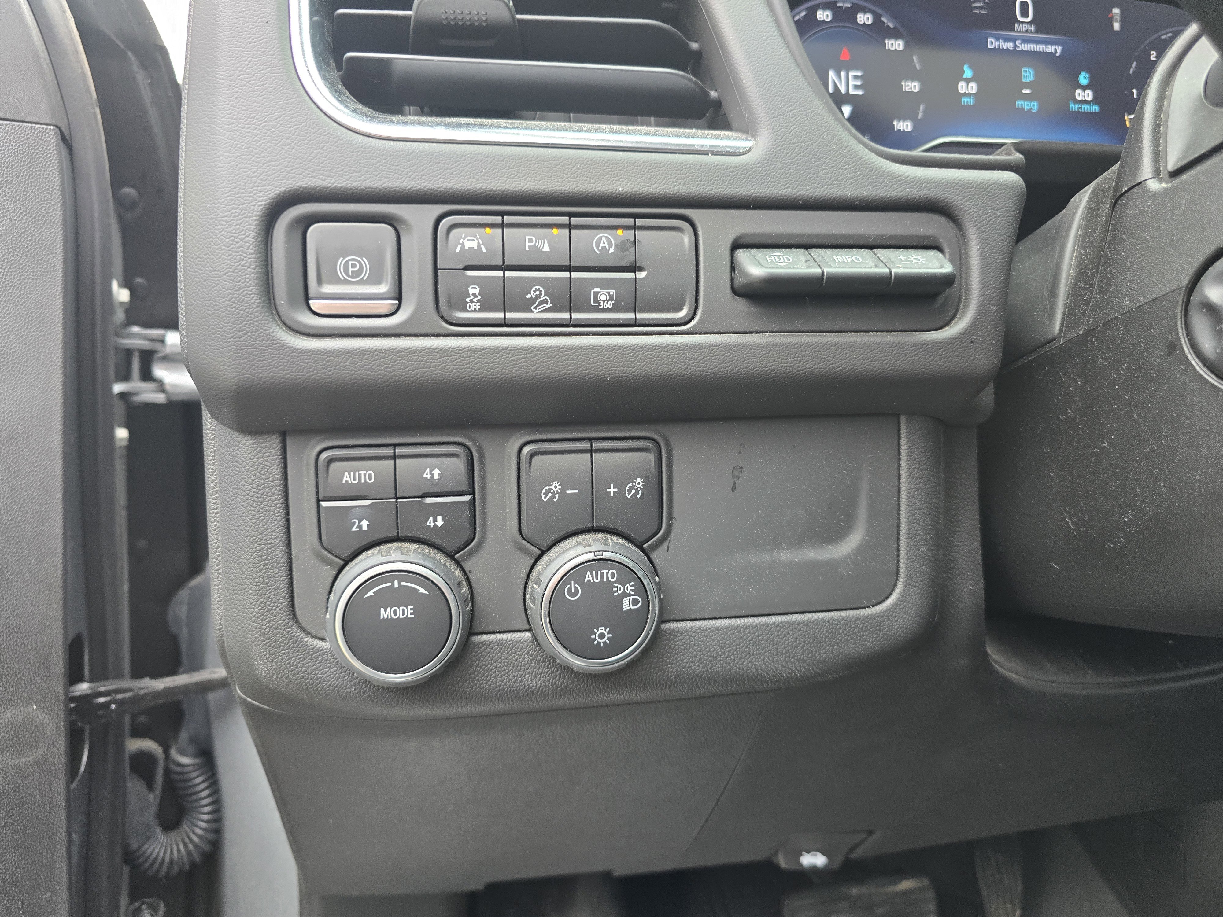 Used 2023 Chevrolet Tahoe High Country image 20