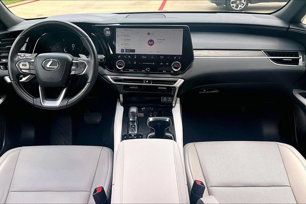 Used 2025 Lexus RX 350 Premium FWD image 20