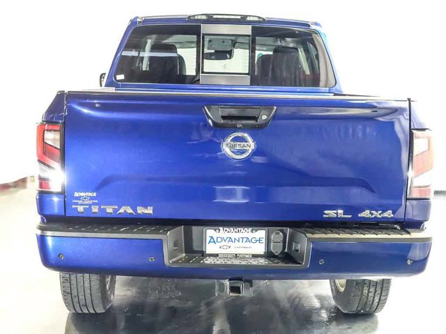 Used 2020 Nissan Titan SL AWD/4WD image 8