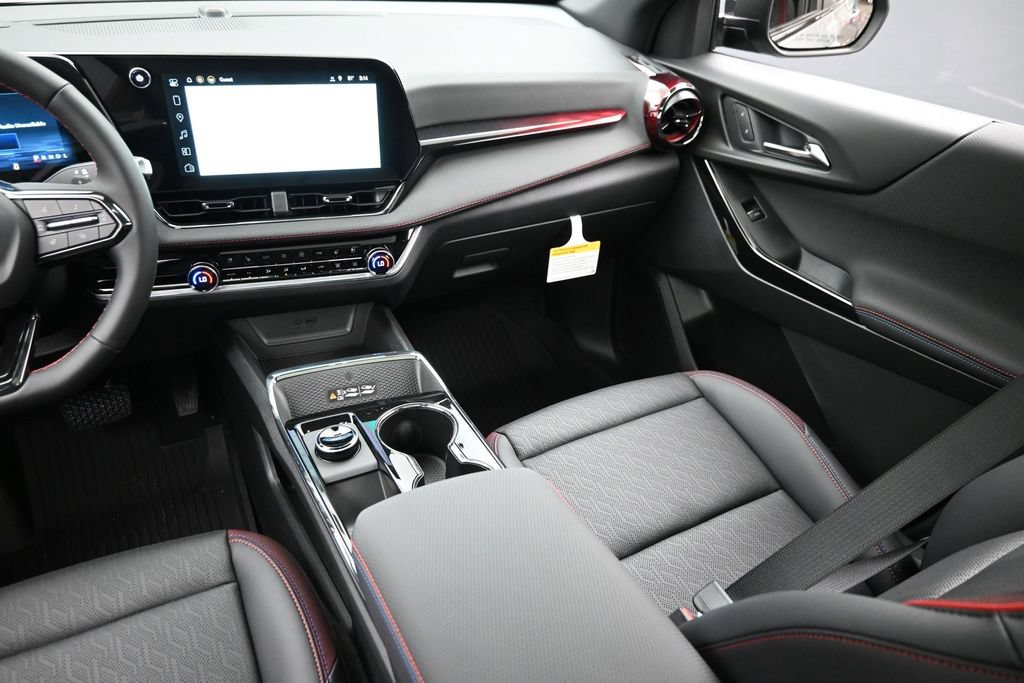 New 2026 Chevrolet Equinox RS w/ Convenience Package III AWD/4WD image 15