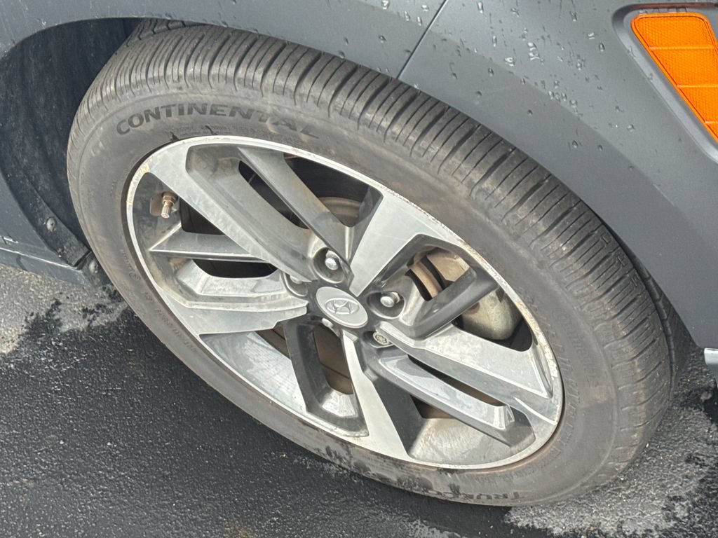 Used 2018 Hyundai Kona Limited FWD image 9