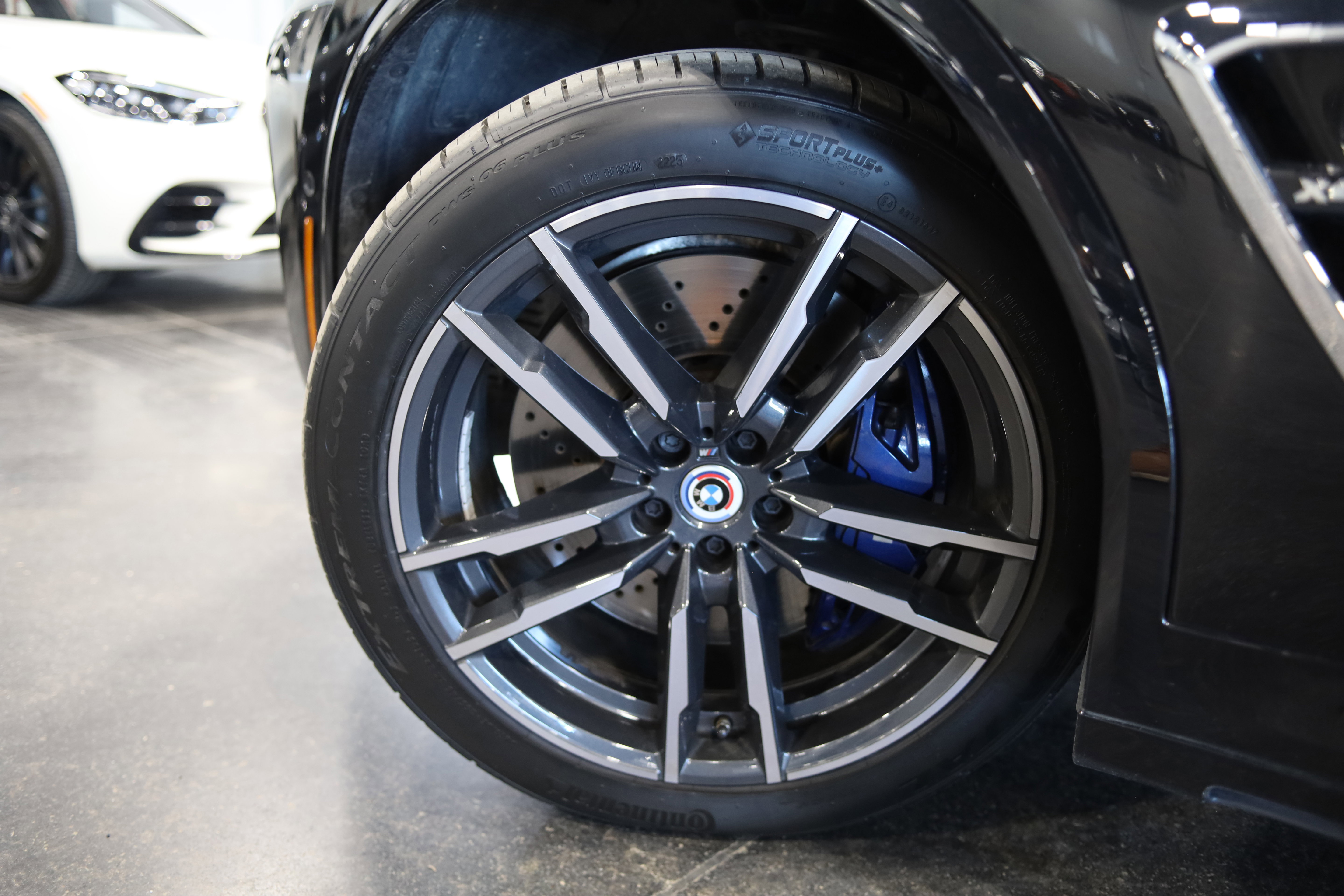 Used 2022 BMW X4 M AWD/4WD image 13