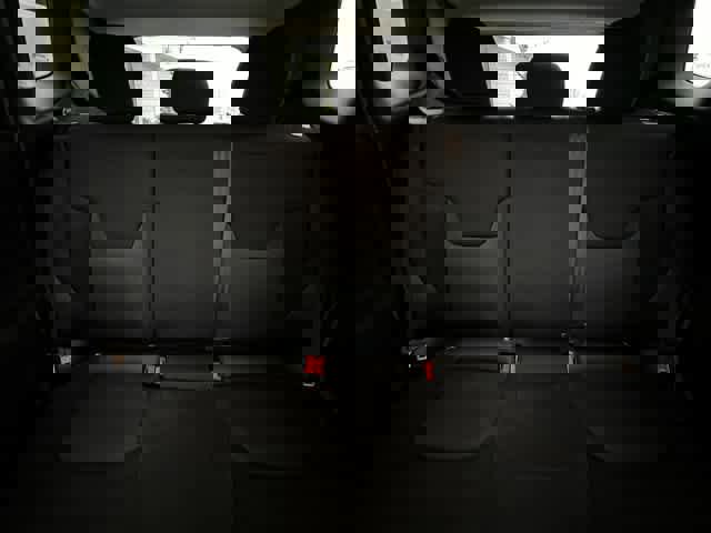 Used 2023 Jeep Renegade Latitude AWD/4WD image 11