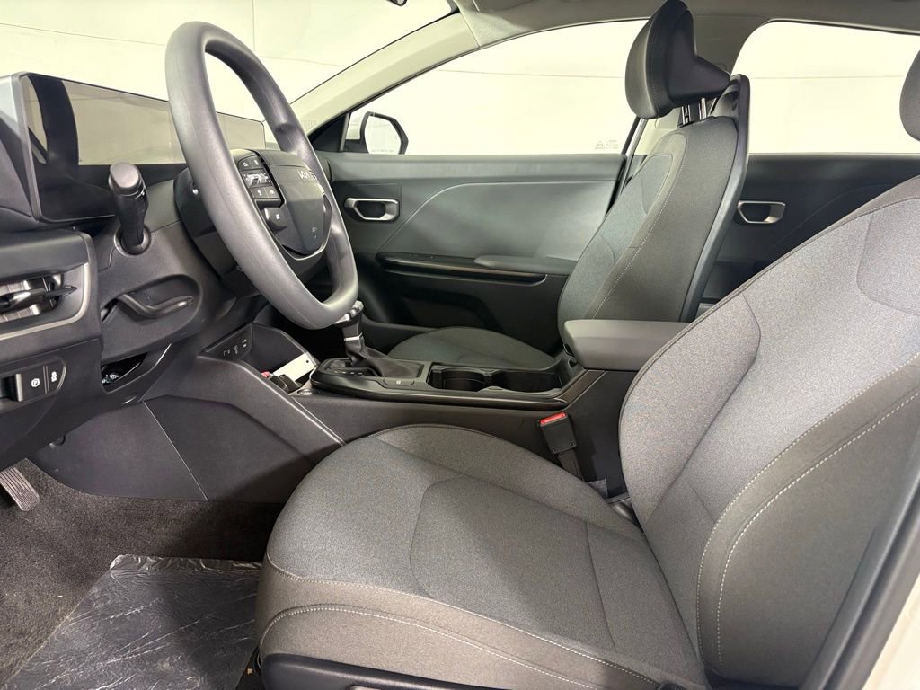 New 2026 Kia K4 LXS image 20