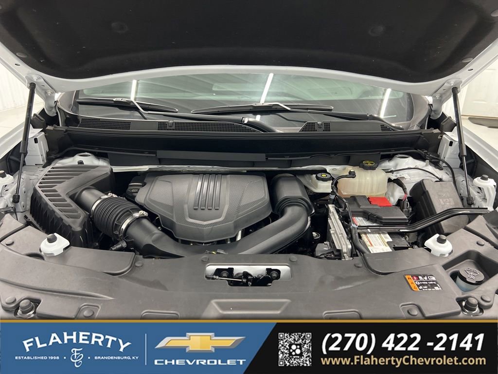Used 2025 GMC Acadia Elevation FWD image 16