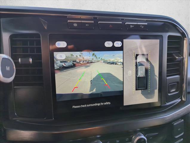 Used 2024 Ford F250 Lariat w/ Black Appearance Package image 12