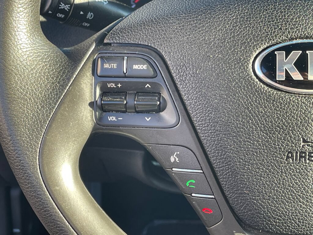 Used 2017 Kia Forte LX w/ Option Group 020 FWD image 15