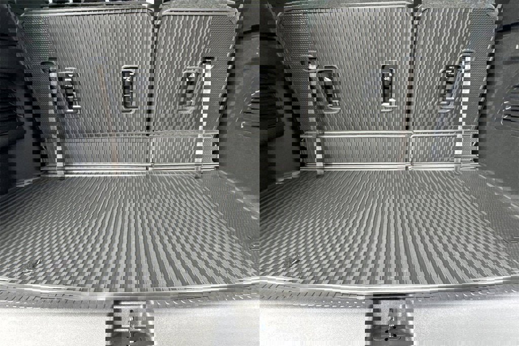 New 2026 Chevrolet Traverse Z71 image 16