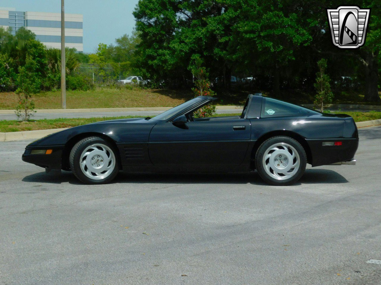 Used 1991 Chevrolet Corvette ZR-1 image 8