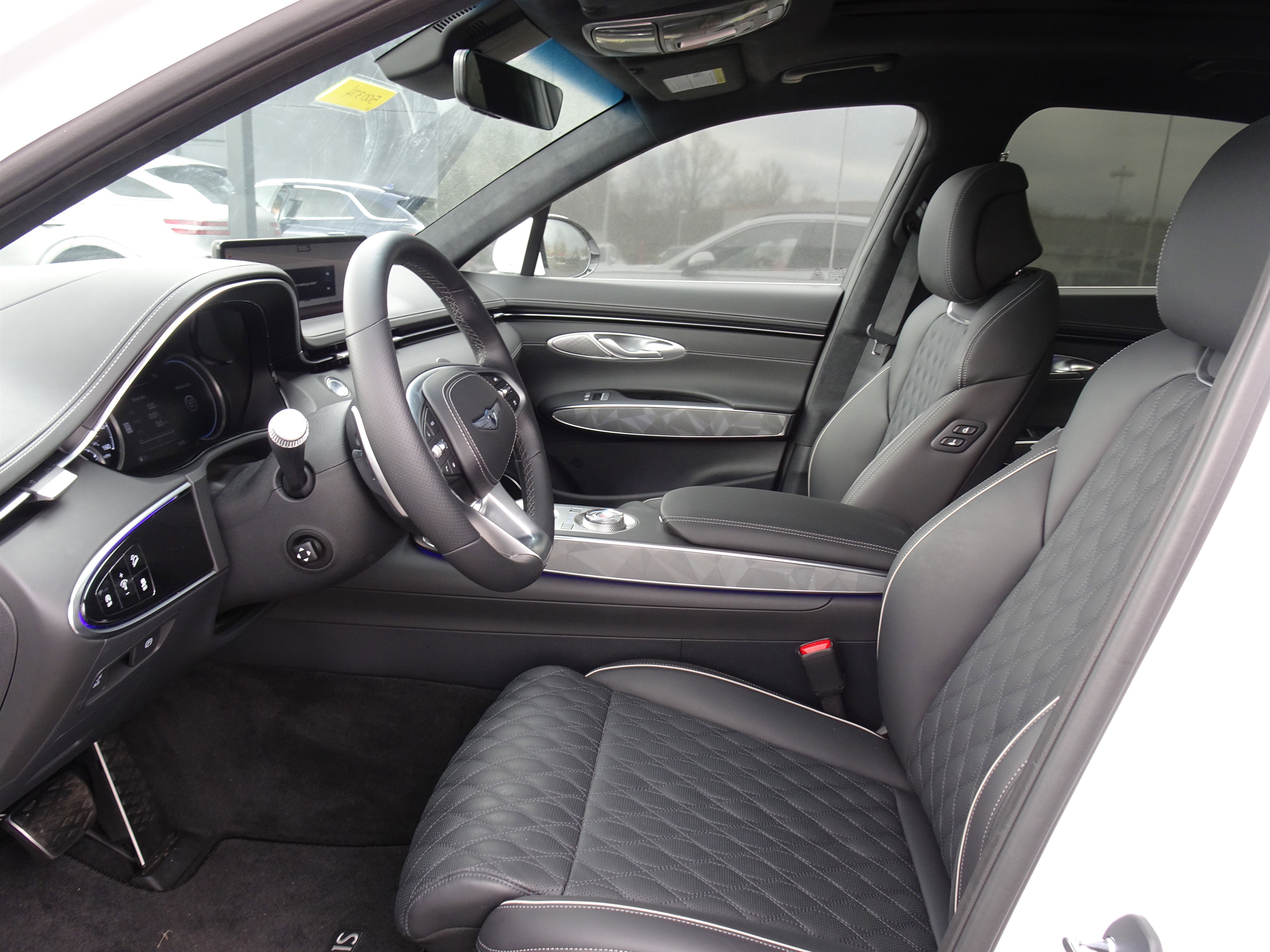 New 2025 Genesis GV70 3.5T Sport w/ Sport Advanced Package image 10