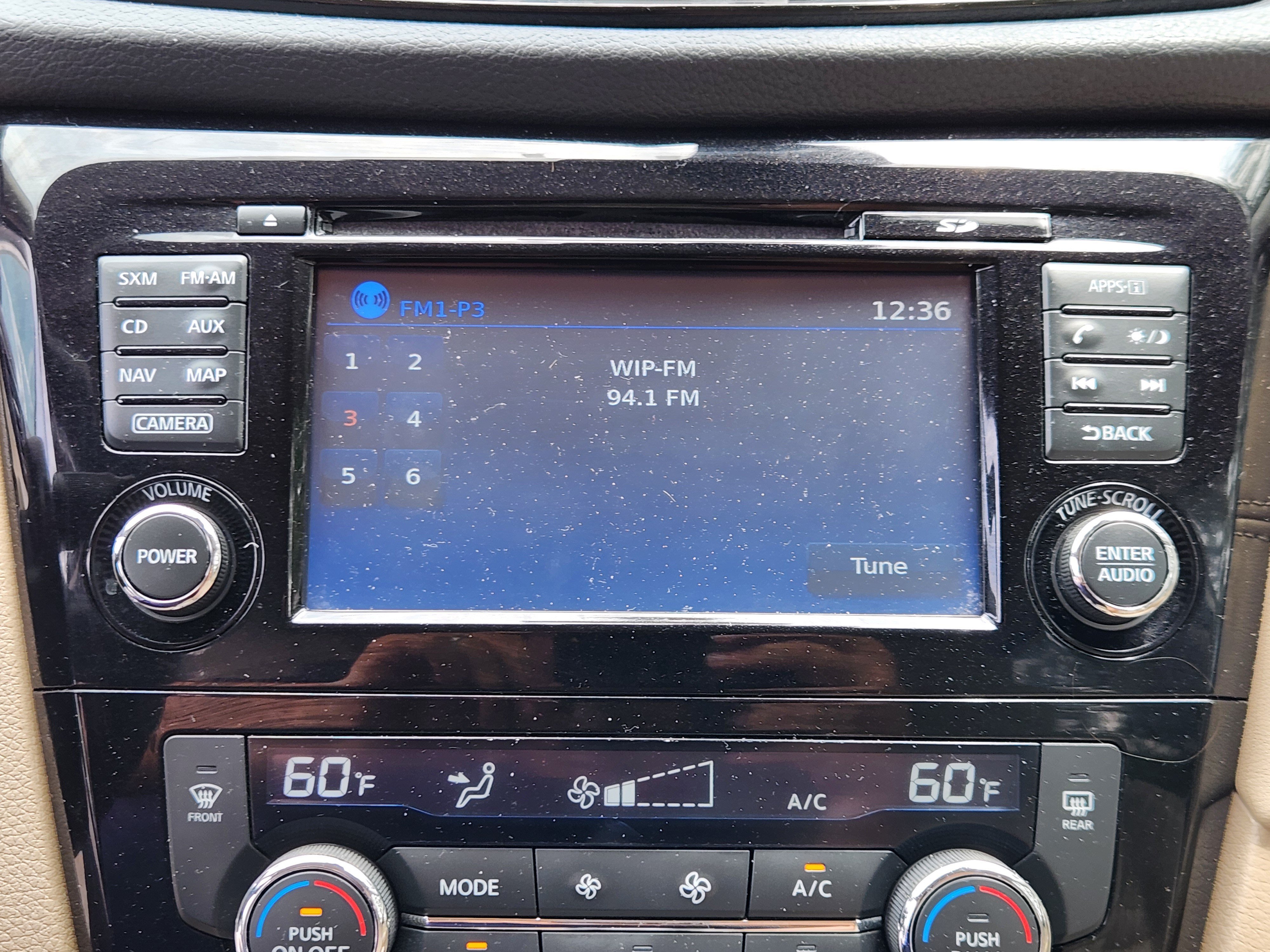 Used 2017 Nissan Rogue SL AWD/4WD image 11