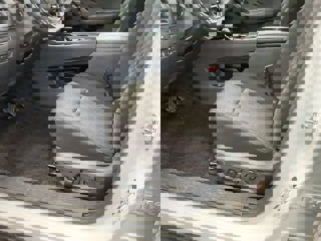 Used 2025 Nissan Rogue SV image 20