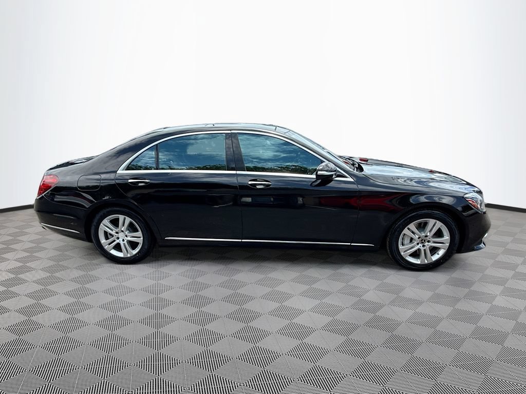 Used 2020 Mercedes-Benz S 560 4MATIC Sedan w/ Premium Package image 5