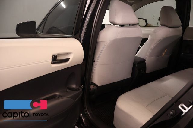 Certified 2024 Toyota Corolla Cross L AWD/4WD image 29