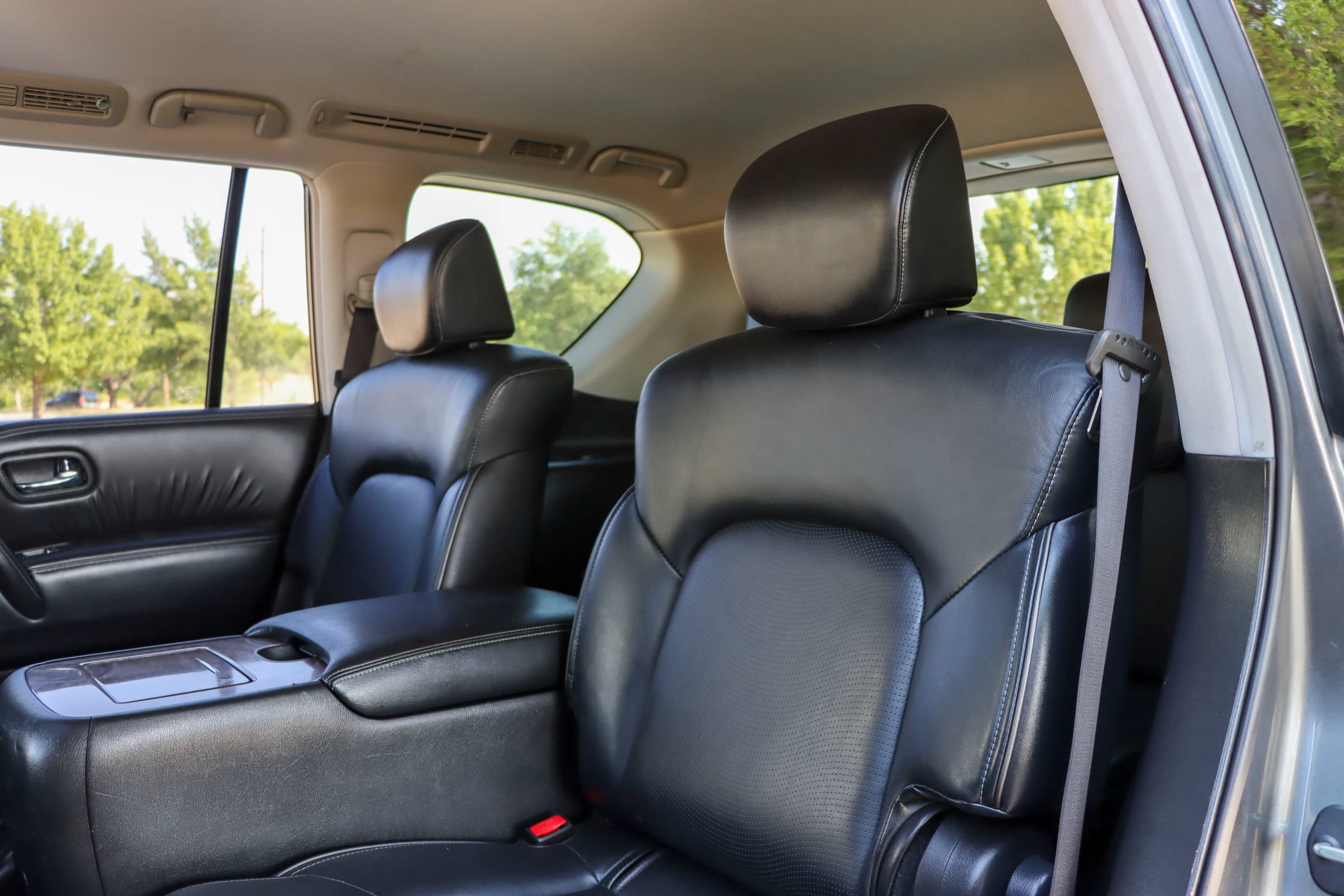 Used 2017 INFINITI QX80 4WD image 17