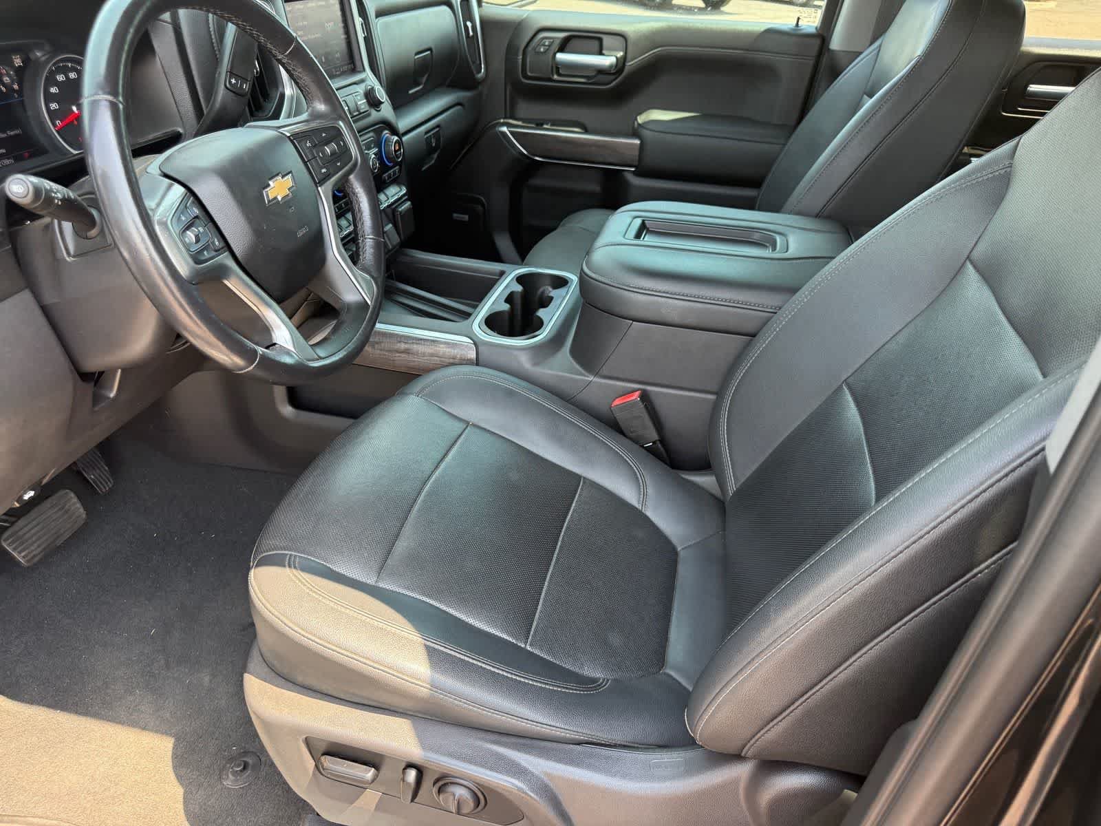 Used 2021 Chevrolet Silverado 1500 LTZ w/ LTZ Premium Package AWD/4WD image 12