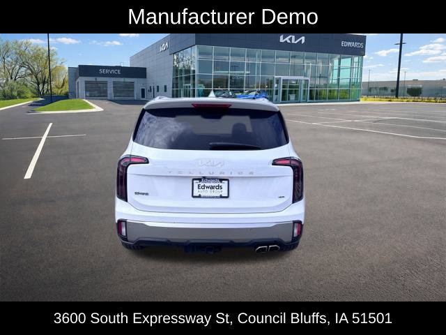Used 2025 Kia Telluride EX w/ EX Captain's Chair Package AWD/4WD image 7
